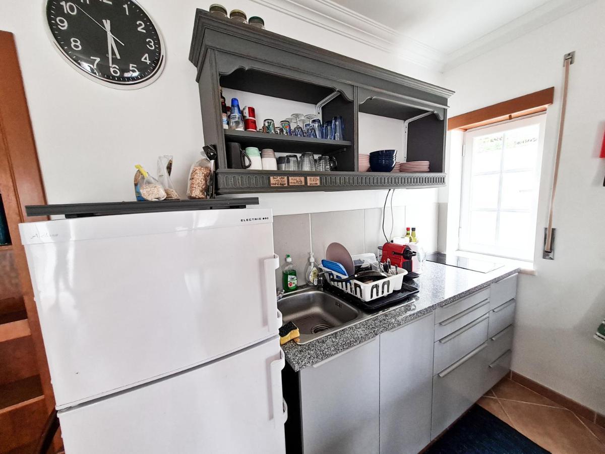 Hostel Cloud To Chill Surfhouse Baleal Ferrel  Zewnętrze zdjęcie