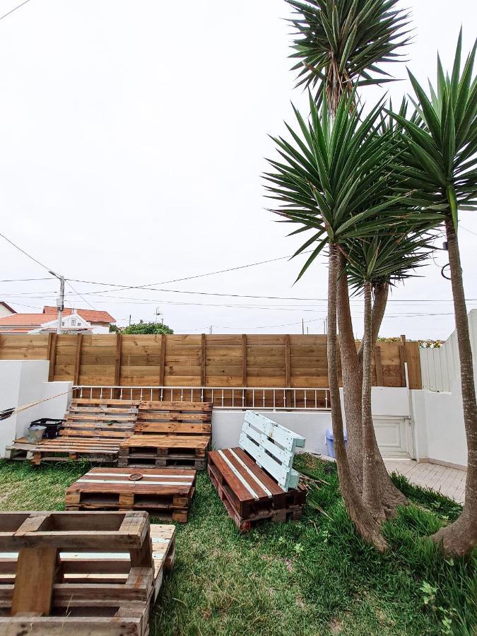 Hostel Cloud To Chill Surfhouse Baleal Ferrel  Zewnętrze zdjęcie